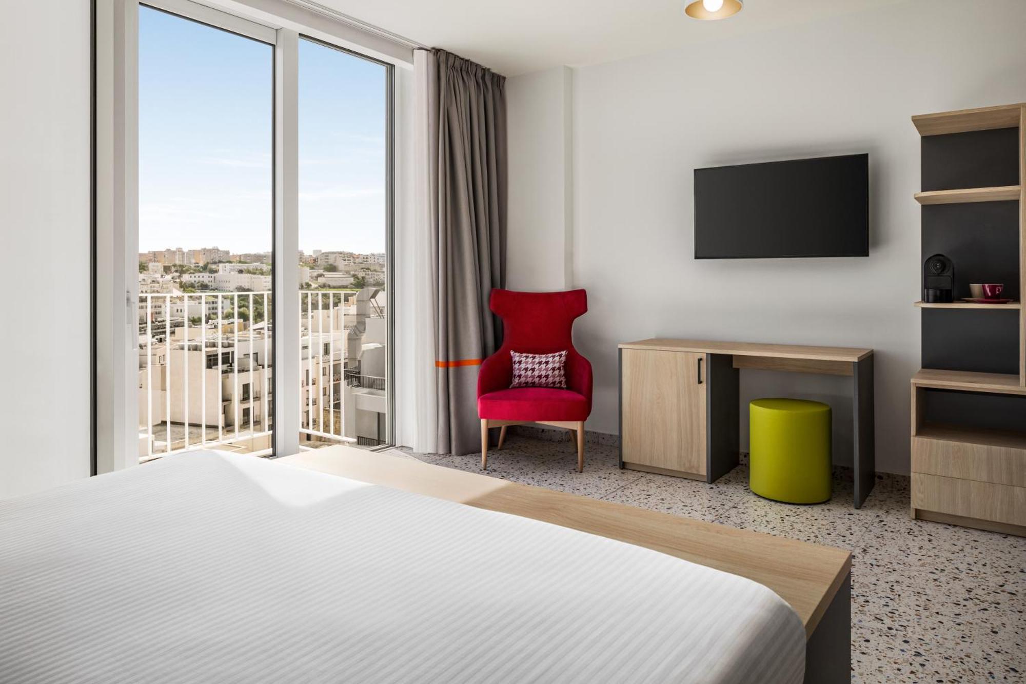 Quadro Hotel, Trademark Collection By Wyndham San Ġiljan Kültér fotó
