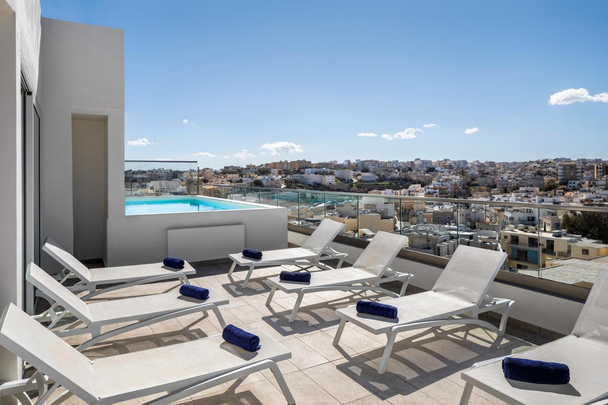 Quadro Hotel, Trademark Collection By Wyndham San Ġiljan Kültér fotó