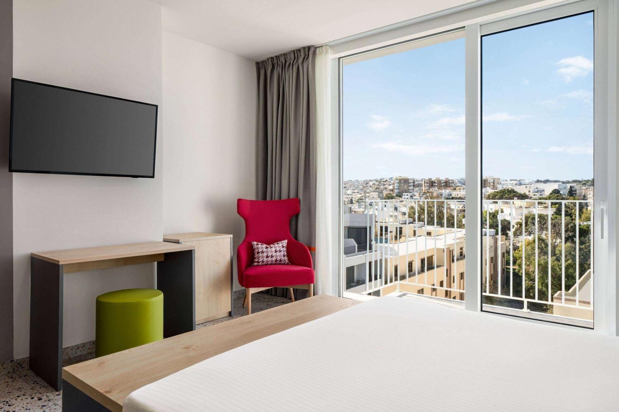 Quadro Hotel, Trademark Collection By Wyndham San Ġiljan Kültér fotó