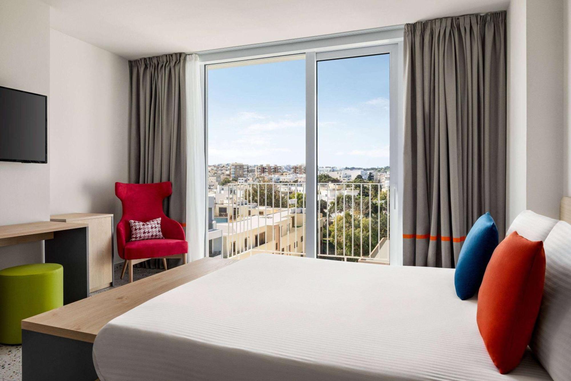 Quadro Hotel, Trademark Collection By Wyndham San Ġiljan Kültér fotó